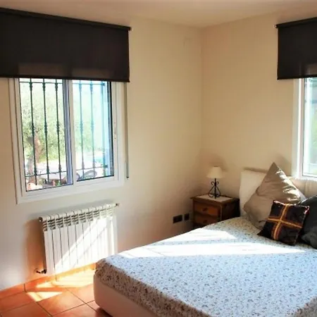 En Ametlla De Mar 6 Personas Con Piscina Privada Y Amplio Terreno - Hisp-217-51
